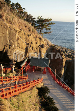 鵜戶神宮 寺 寺院 1761771