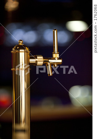 Beer server Beer server 1762068