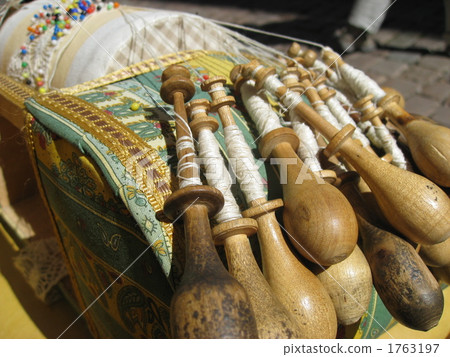 handicrafts, bobbin, bobbins 1763197