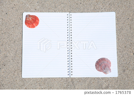 Notes on the sand 1765378