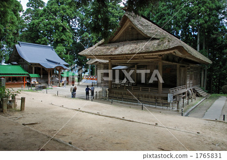 Hiraizumi walk / Chusukuji Hakusan shrine Noh drama Hiraizumi walk / Chusukuji Hakusan shrine Noh drama 1765831