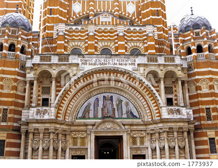 The West Muenster cathedral in London 1773937