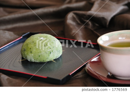 Wormwood Daifuku Wormwood Daifuku 1776569
