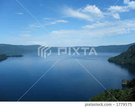 Lake Towada 1779575