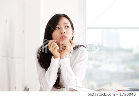 Study female student 1780046