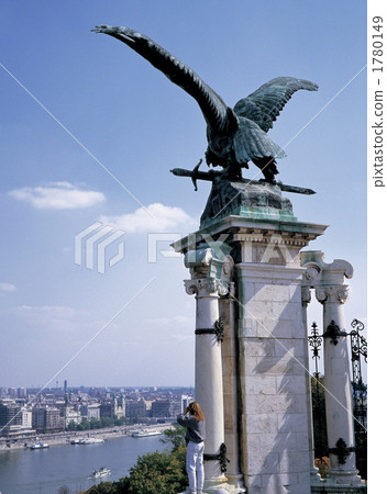 蓋勒特山在布達佩斯 蓋勒特山在布達佩斯 1780149
