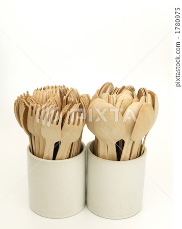 Wooden spoons and forks in a cup Wooden spoons and forks in a cup 1780975