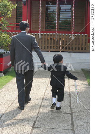 Shichigosan 3 · Rear of the son Shichigosan 3 · Rear of the son 1782389