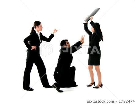 Chief who stops female employees who fight 1782474