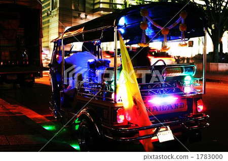 Tuk Tuk Taxi Asia Night view 1783000