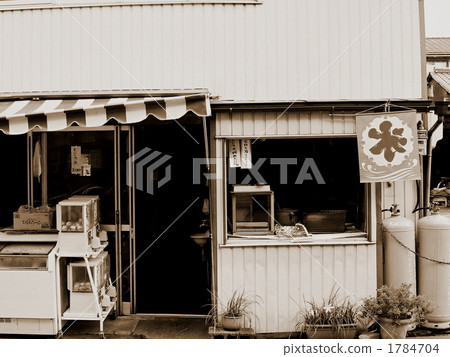 對馬神社前的Mushi神社 1784704