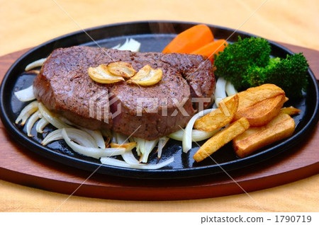 Teppanyaki steak 1790719