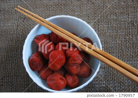 dried plum, small bowl, chopstick 1790957