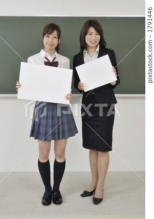 Teachers and students with a whiteboard Teachers and students with a whiteboard 1791446