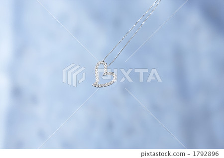 fashion goods, jewelry, gem 1792896