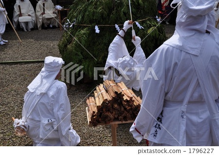 Rokugo Mitsuyama Mine Entering Mamoru Firing 1796227