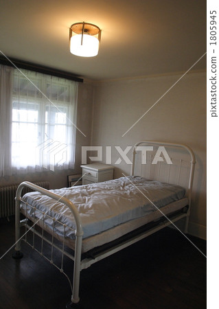 bedchamber, bedroom, bedrooms 1805945
