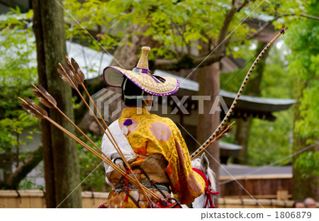 鎌倉鶴岡八幡宮的花馬 1806879