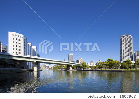 大阪Nakanoshima的城市景觀 大阪Nakanoshima的城市景觀 1807968