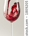 pour, pouring, red wine 1809205