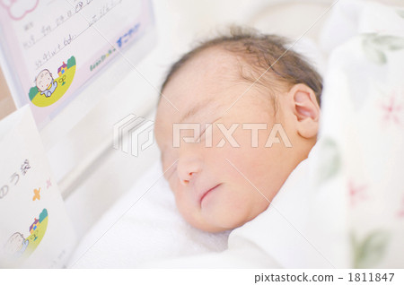 1周大的寶寶 1811847