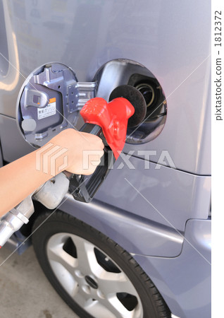 Refueling Refueling 1812372