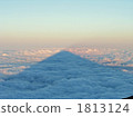 Fuji in the sea of clouds 1813124