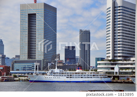 從豐海漁業碼頭拍攝 從豐海漁業碼頭拍攝 1813895