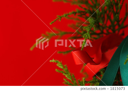 Red and green ribbon Red and green ribbon 1815073