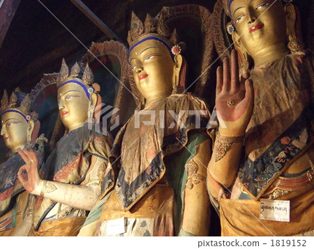 Buddha statue of Pangkor · Choeed Hondo 1819152