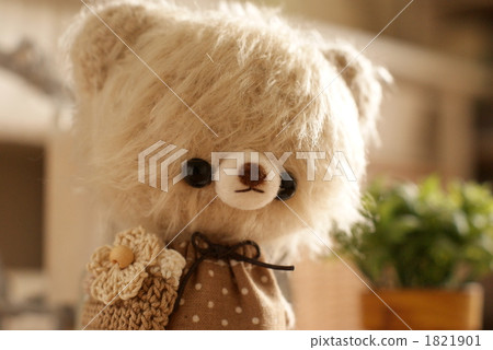 Ayumi gumi knitted with long woolen threads 1821901