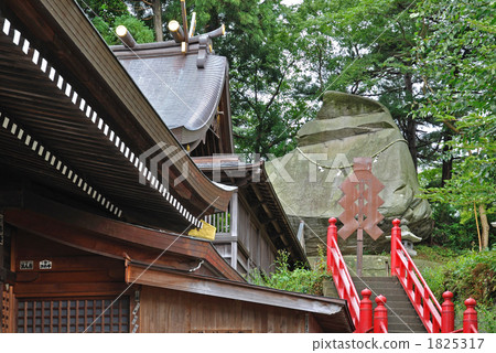盛岡步行·櫻山神社ewashi岩石 1825317