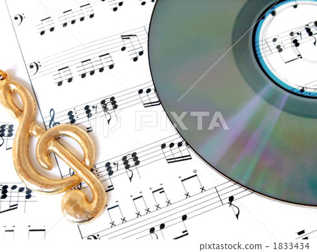 CD and music notation 1833434