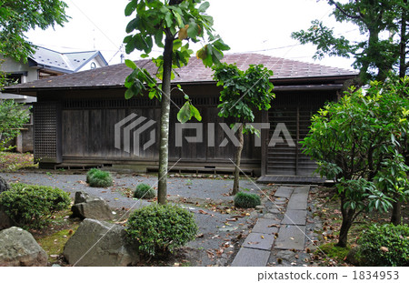 Morioka walk · Morioka central public hall Old southern Earl's apartment house garden Akagatei 1834953