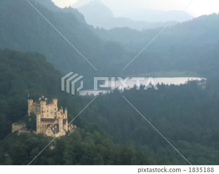 在森林裡的城堡 1835188