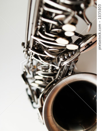 Alto saxophone 01 1835803