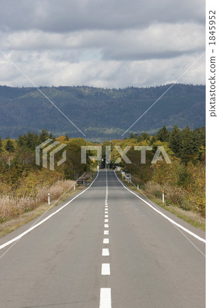 one road one road 1845952