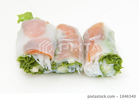 Raw spring roll 1846340