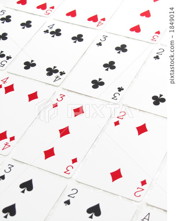 Play with playing cards [Seven rows, up, card game] (vertical) 1849014