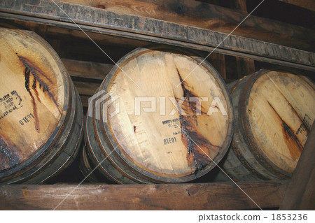 Sleeping warehouse of bourbon whiskey (around drinking) Sleeping warehouse of bourbon whiskey (around drinking) 1853236