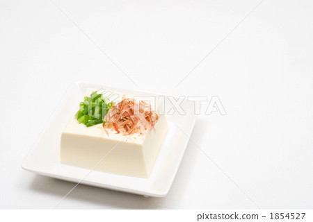 Cold fellow · white dish serving 1854527