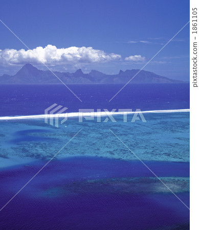 The sea of Polynesia 1861105