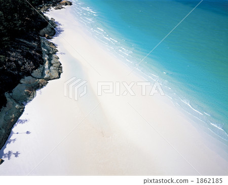 Great Barrier Reef's Whitehaven Beach 1862185