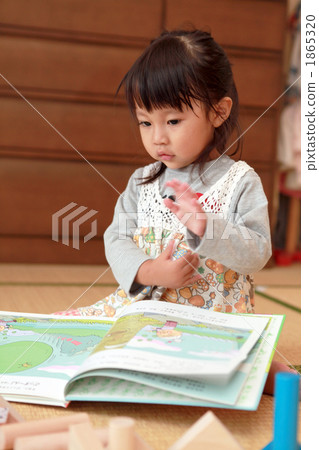 little child, toddler, girl 1865320