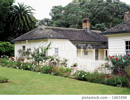 Waitangi Treaty Memorial Hall 1865896