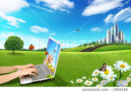 Inside the city center notebook · PC _k _ 541641 1868166