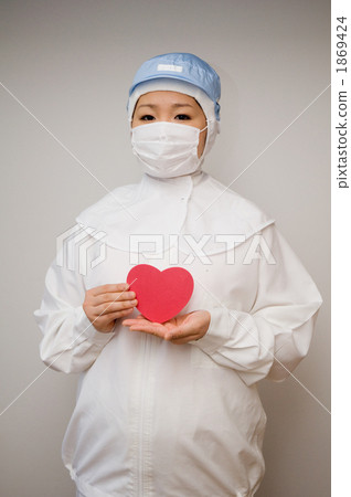 Worker female heart 2 1869424
