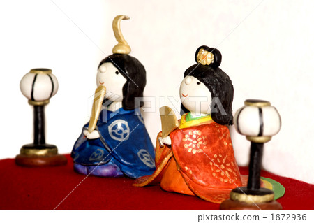Hina娃娃形式的粘土 Hina娃娃形式的粘土 1872936