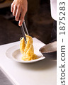 Pasta packing scene 1875283