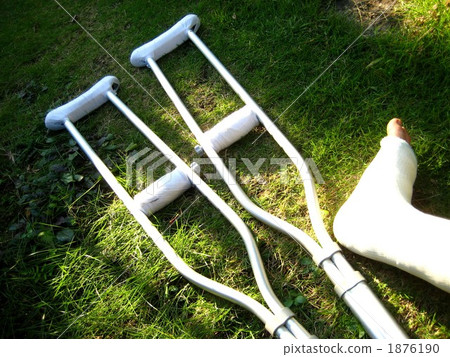 Crutch and cast next to castle 1876190